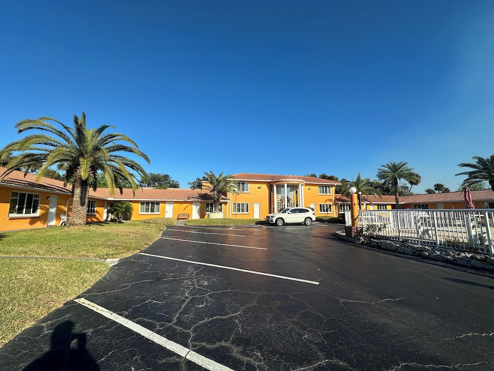 Super Inn By Oyo Daytona Beach Near Airport - featured photo
