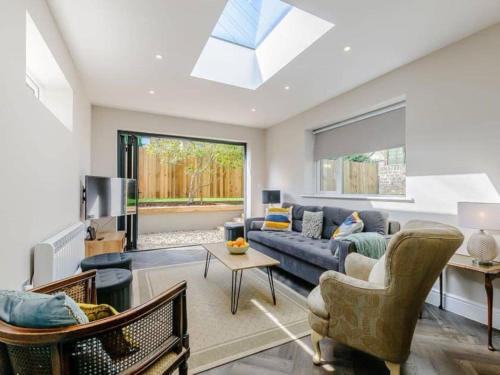 Walpole BACK House sleeps 6 8 — 4-Star Luxury Hotel in Margate, United Kingdom
