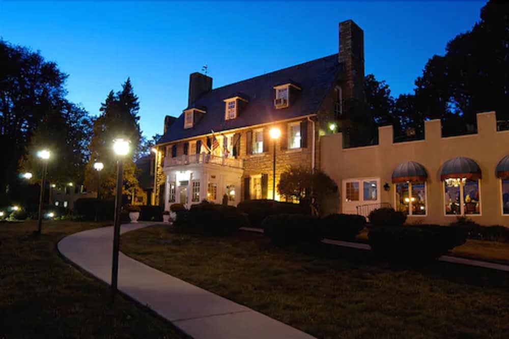 Bavarian Inn - photo 33