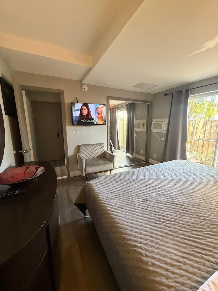 Sheridan Suites Apartments Hotel - photo 31