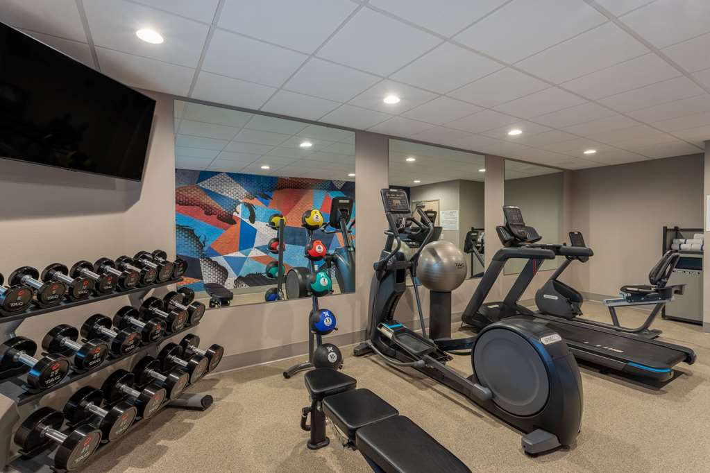 AmericInn by Wyndham San Angelo - photo 9