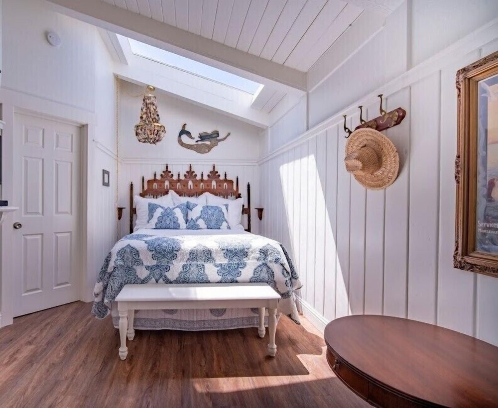 Bandon Marina Inn - photo 4