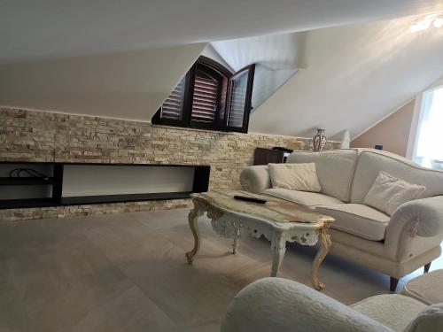 Residence Villa candida — 4-Star Luxury Hotel in Giardini-Naxos, Italy