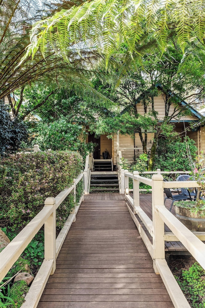 Heritage Trail Lodge — 4-Star Luxury Hotel in Margaret River, Australia