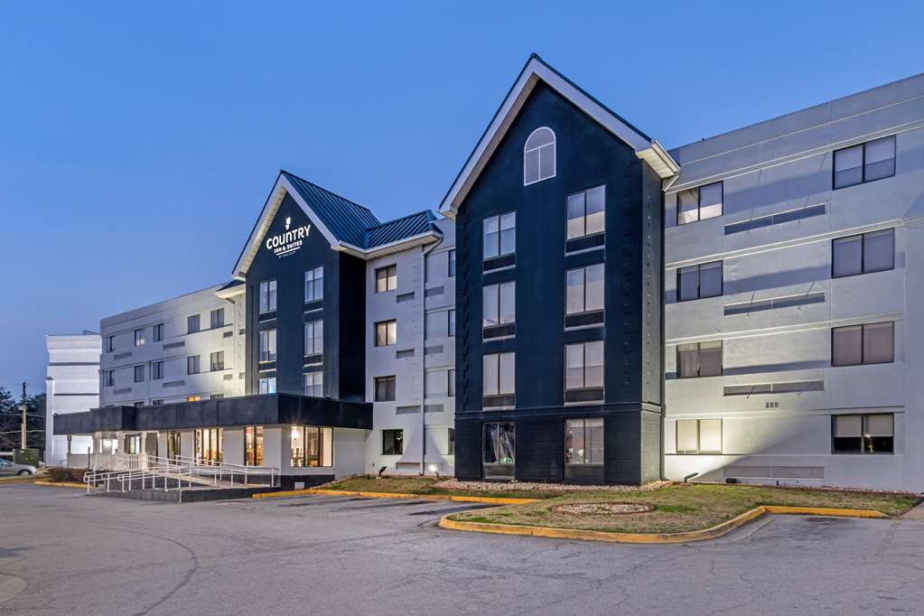 Country Inn & Suites by Radisson Atlanta Airport South GA - photo 3