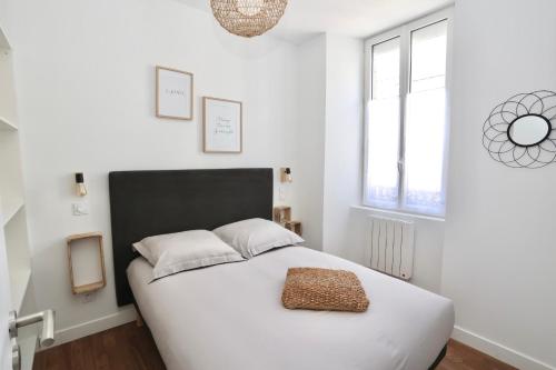 L’argile 400m Centre Ville Pontivy in Pontivy, France