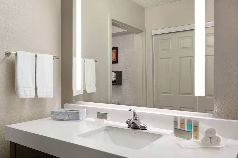 Homewood Suites by Hilton North Dallas Plano - photo 19