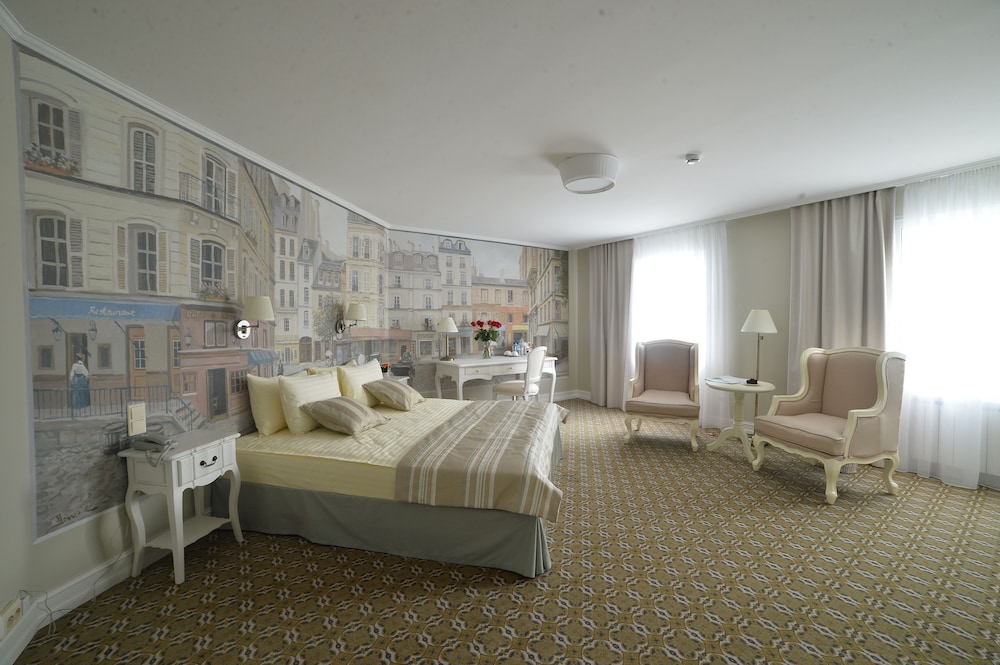 Renomme in Yekaterinburg, Russia