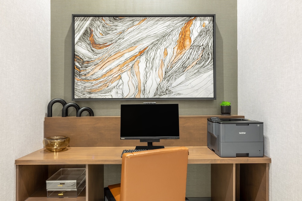 Crowne Plaza Kearney by IHG - photo 99