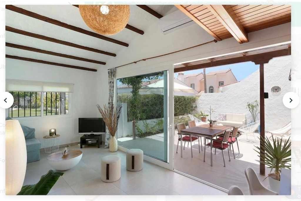 Relax Pasito Blanco — 4-Star Luxury Hotel in San Bartolome De Tirajana, Spain