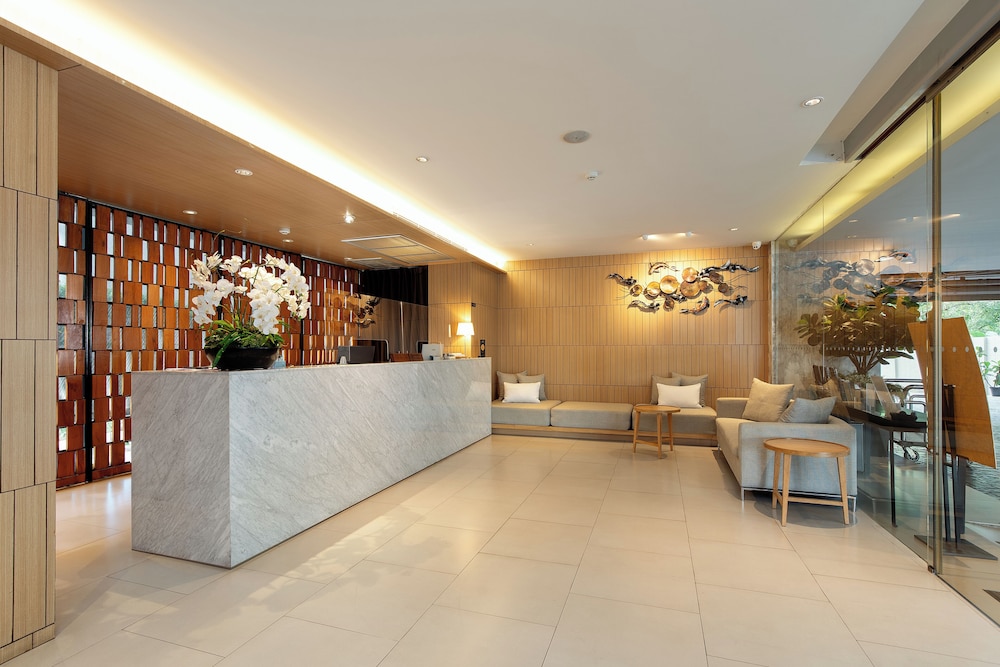 Naga Residence
