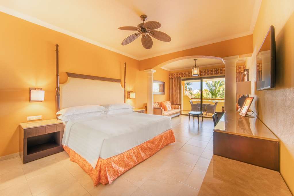 BMAYAP ROOM