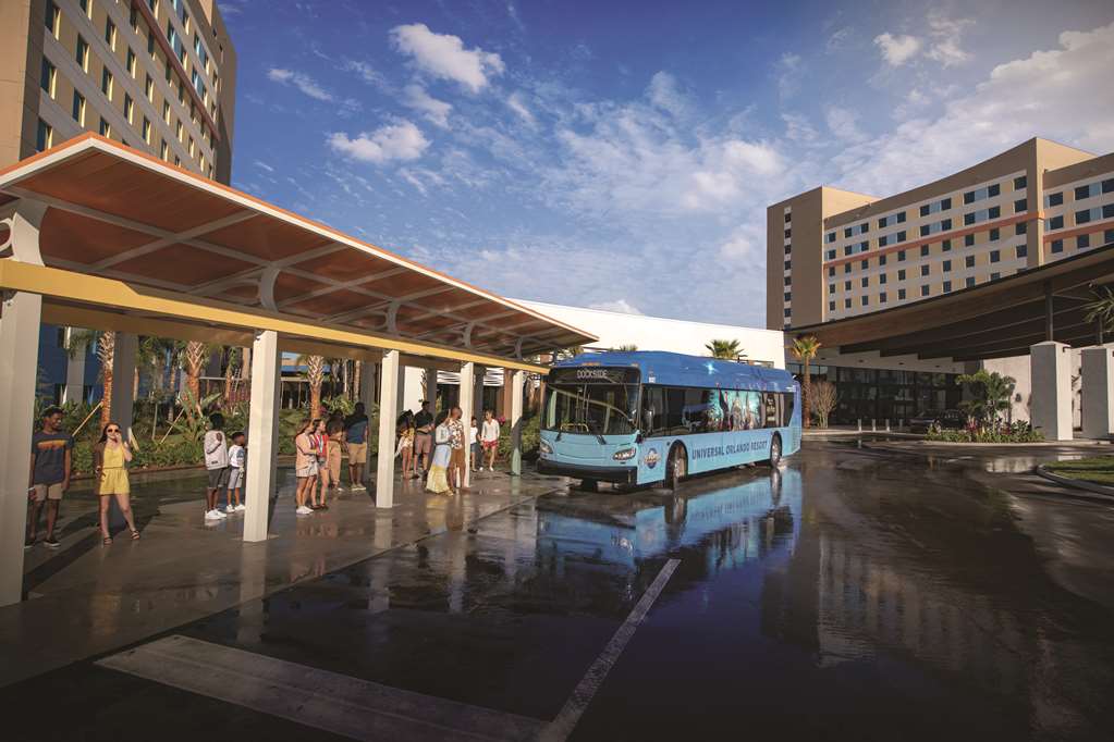Universal's Endless Summer Resort Dockside Inn and Suites - photo 3
