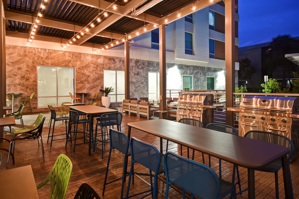 Home2 Suites by Hilton San Francisco Airport North - photo 38
