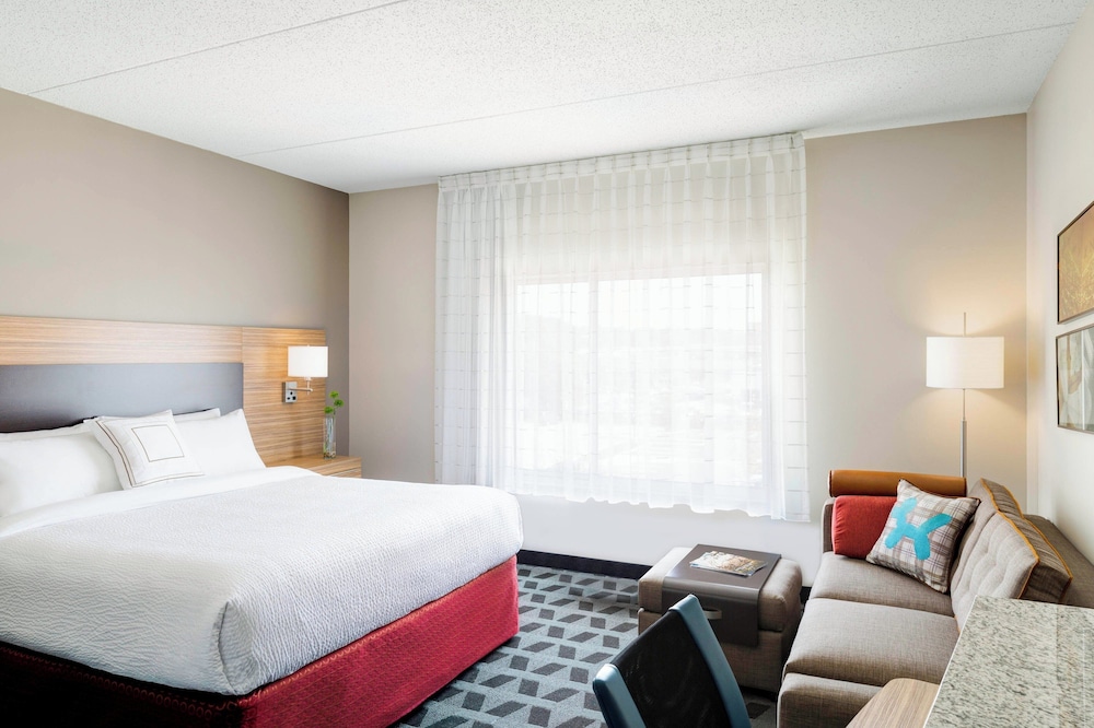 TownePlace Suites by Marriott Pittsburgh Harmarville - photo 9