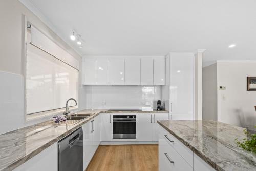 Aldinga Rose Aldinga Beach C21 SouthCoast Holidays in Aldinga Beach, Australia