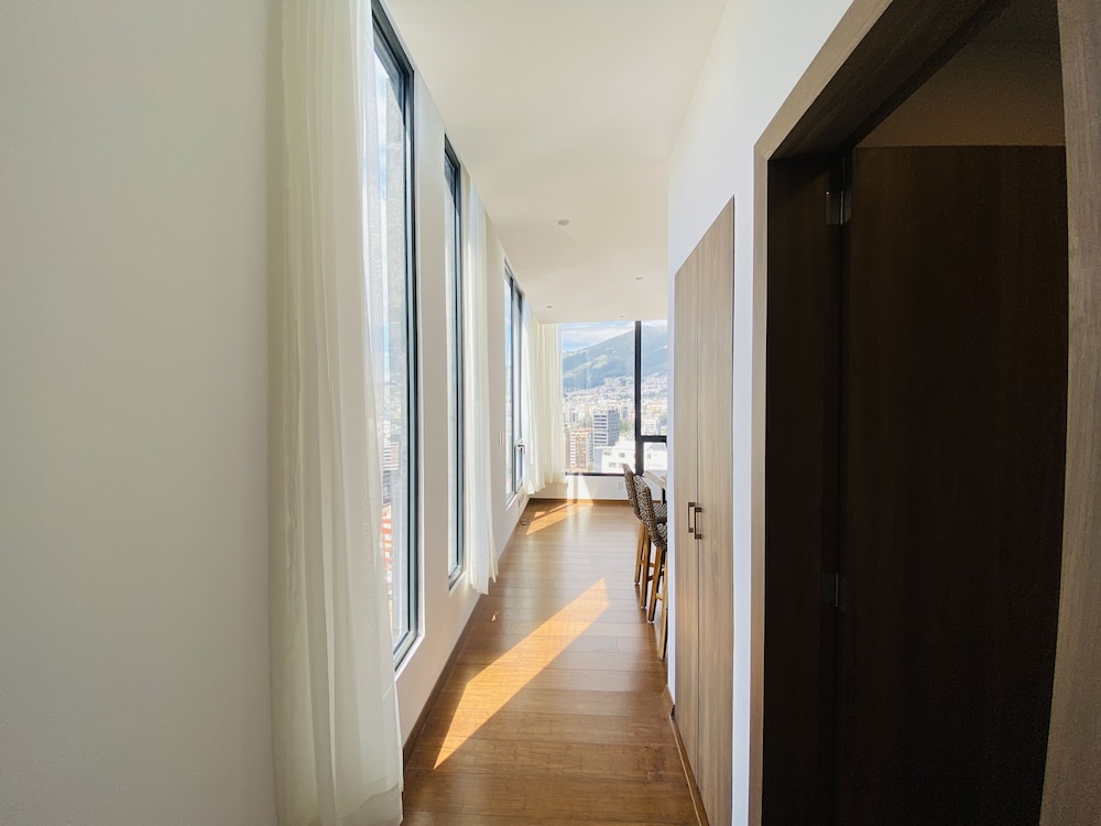 Penthouse Suite Hotel — Quito — photo 4