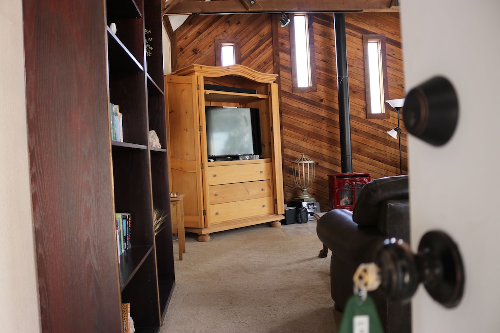 Grand Canyon Caverns Inn - photo 11