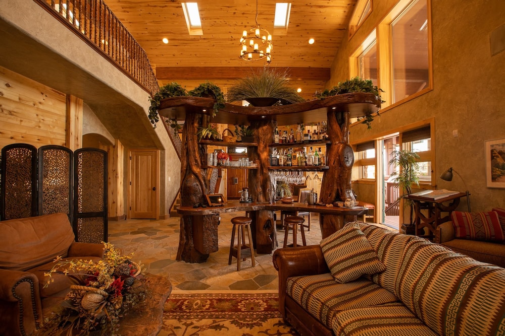 Cougar Ridge Resort LLC - photo 56