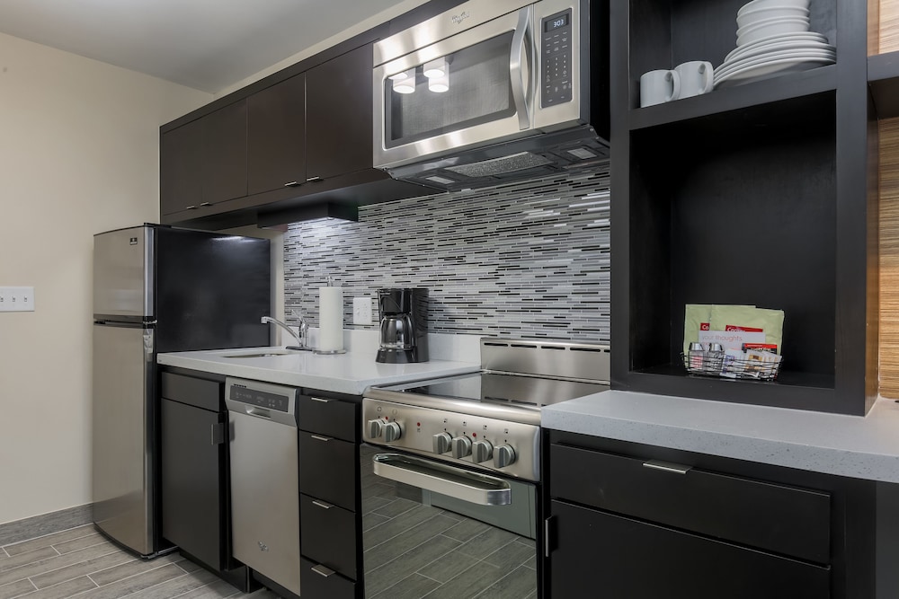 TownePlace Suites by Marriott McAllen Edinburg - photo 16