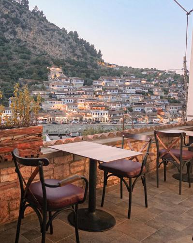 Hotel Taraca Gorice UNESCO quarter in Berat, Albania