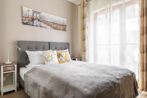 Studio Centrum Pawia 51 Apartments by Renters Prestige — 4-Star Luxury Hotel in Warsaw, Poland