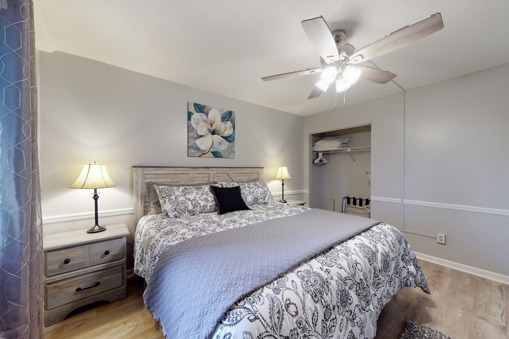 Romar Tower 5C by Meyer Vacation Rentals - photo 13