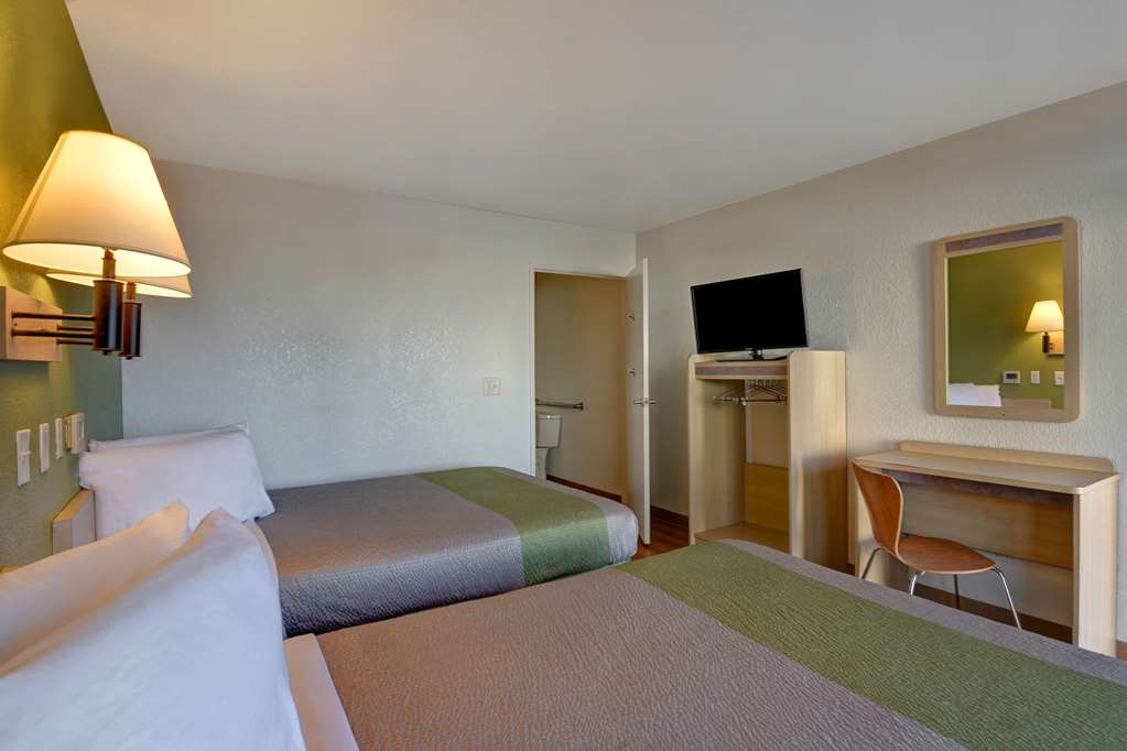 Motel 6 Cocoa Beach FL - photo 9