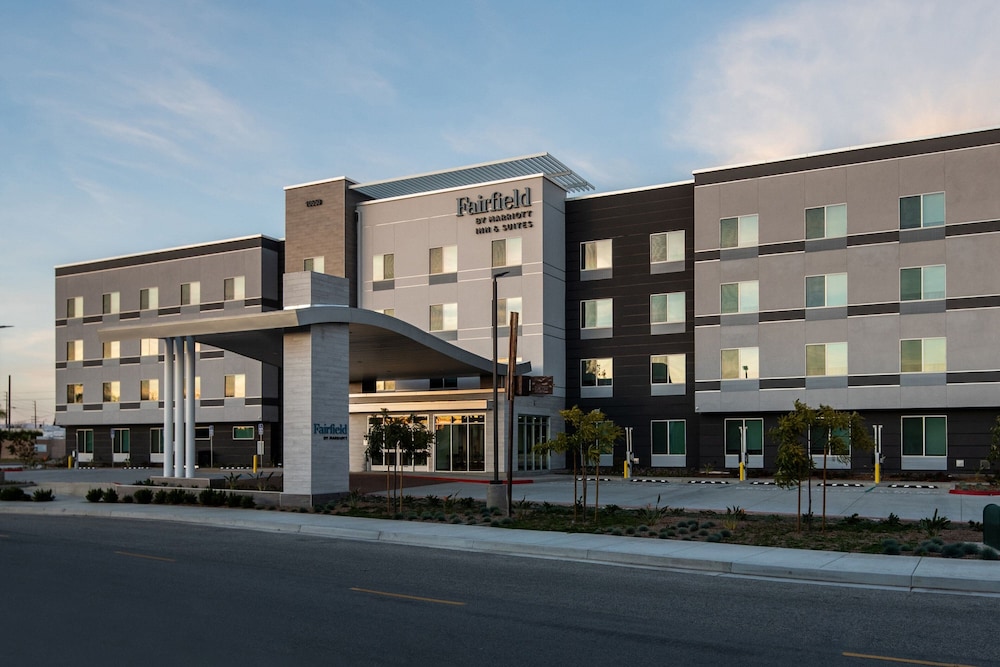 Fairfield Inn & Suites by Marriott Anaheim Los Alamitos - photo 48