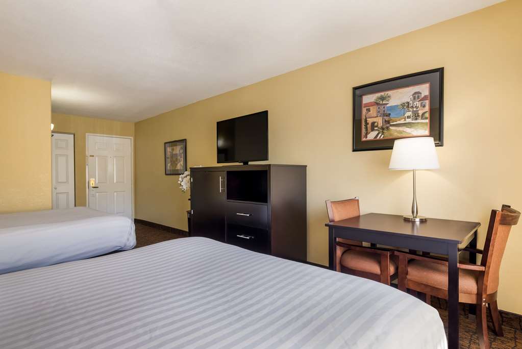 Best Western Escondido Hotel - photo 12