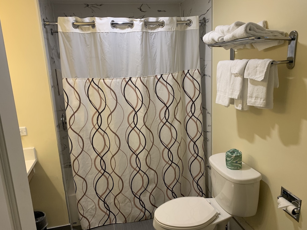 Four Winds Country Motel - photo 24