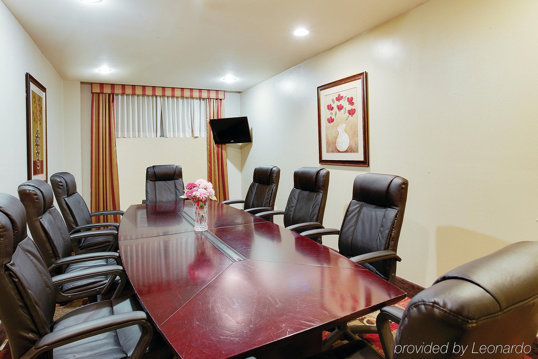 Jfk View Inn & Suites - photo 21