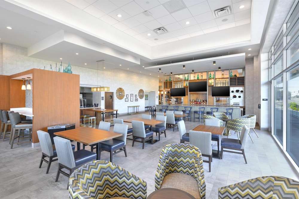 Hilton Garden Inn Fremont Milpitas - photo 24