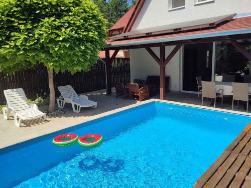 Holiday home in Siofok Balaton 19802 — 4-Star Luxury Hotel in Siofok, Hungary
