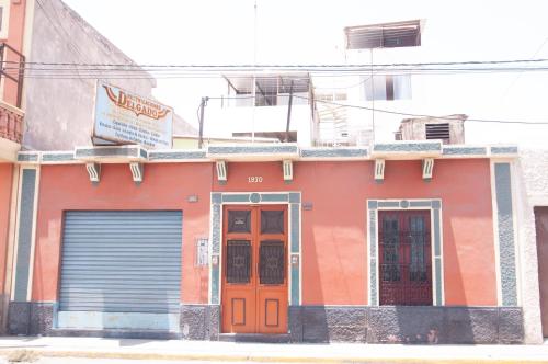 Hab Simple baño compartido Estudiante o Voluntario terraza vista a los Volcanes