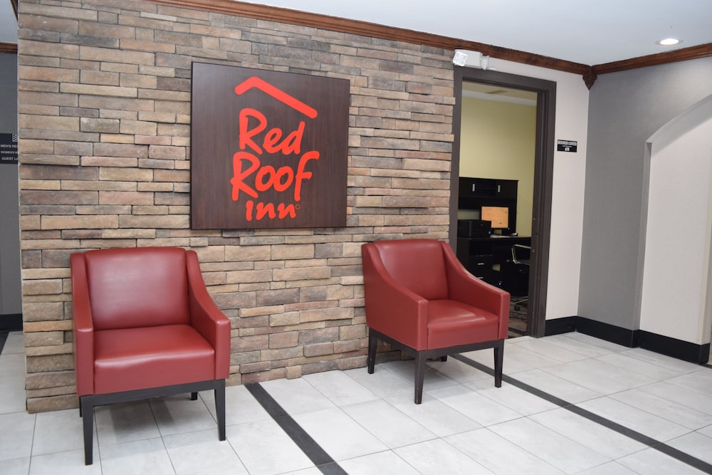 Red Roof Inn Batavia - photo 3