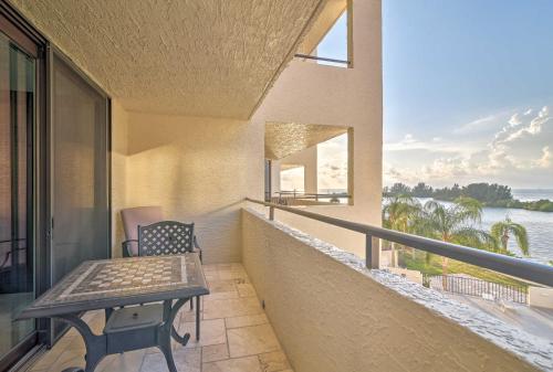Gulf View Hudson Condo in Waterfront Resort - photo 22