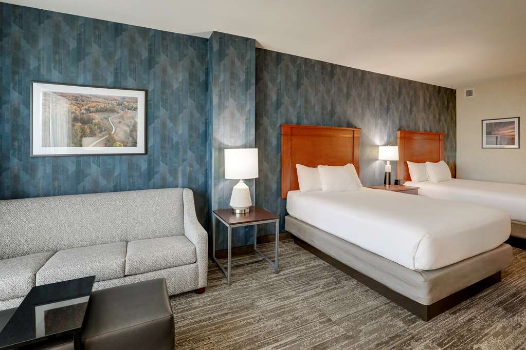 Drury Plaza Hotel Mt. Vernon - photo 36