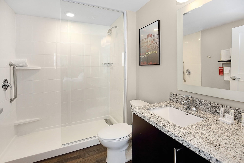 TownePlace Suites Grove City Mercer Outlets - photo 16