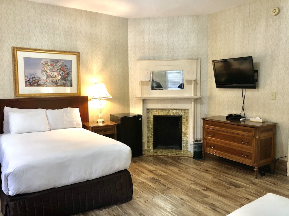 Windsor Inn Hotel - photo 6