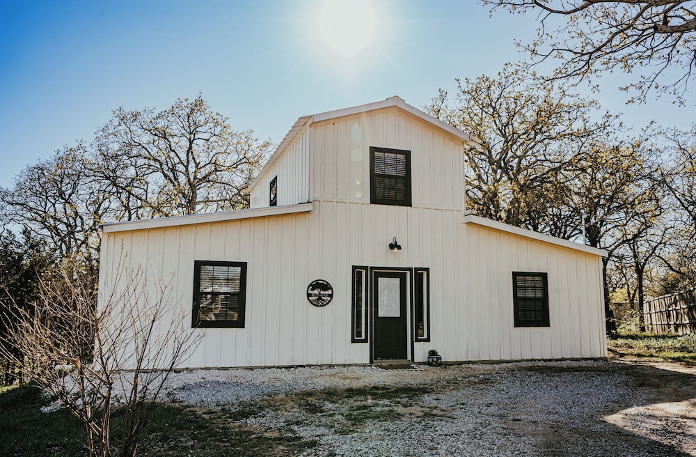 Towering Oaks Event & Retreat Center - photo 45