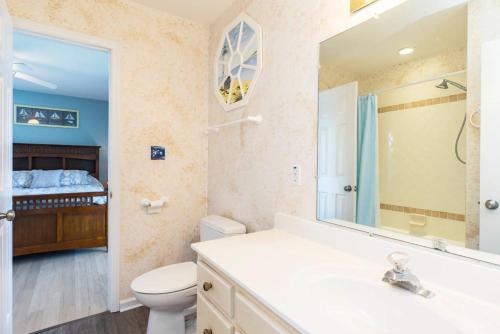 Lay Z Days by Oak Island Accommodations - photo 11