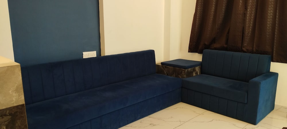Hotel Blue Paradise — Indore — photo 3