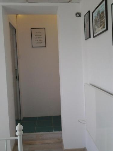 Motel Traffic in Ramnicu Valcea, Romania