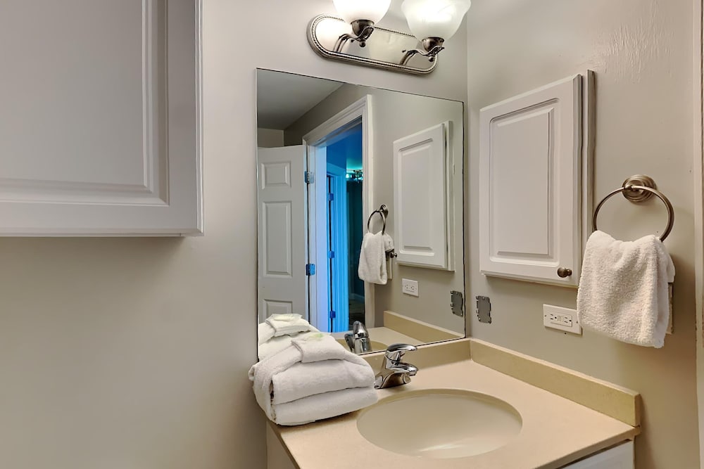 Boardwalk Resort 511 799986 - photo 9