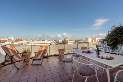 Attico Umbertino Design Apartment with Terrace — 4-Star Luxury Hotel in Bari, Italy