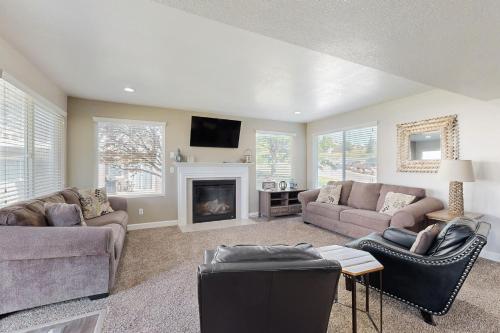 Blue Harbor #4 in Garden City, United States