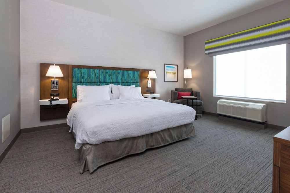 Hampton Inn & Suites by Hilton Bakersfield Central - photo 7