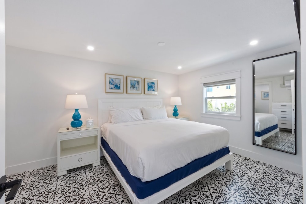 The Retreat at Anna Maria Island Inn - photo 7