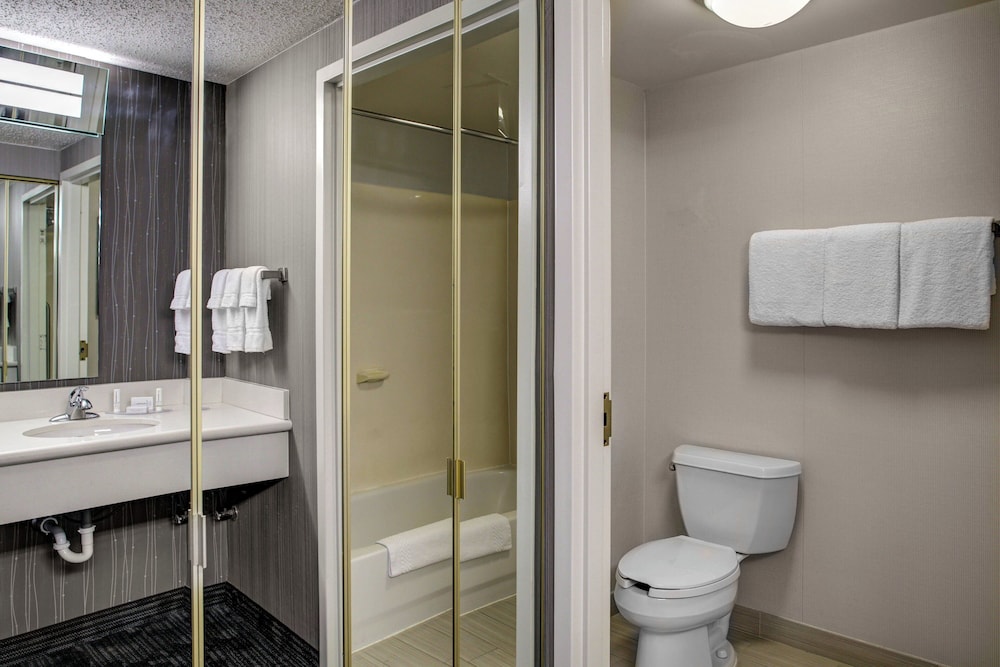Courtyard by Marriott Cleveland Westlake - photo 20